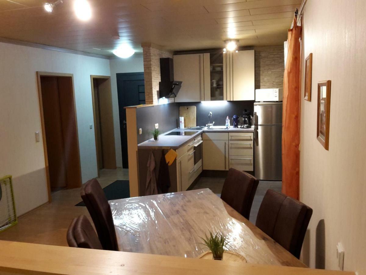 Ferienwohnung Pliefke Winringen Esterno foto